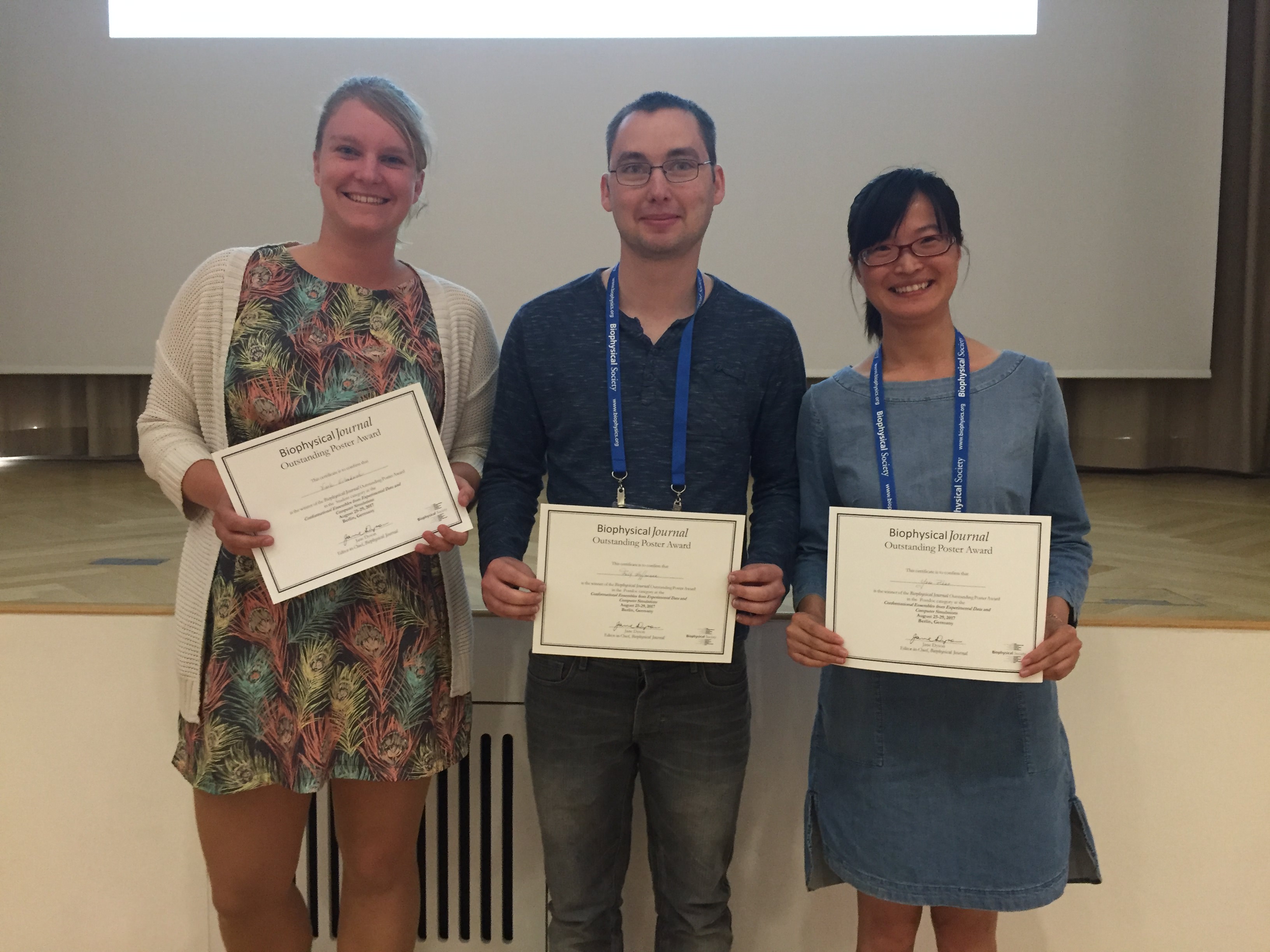 From left to right: Nicole Erlenbach, Falk Hoffman, Yani Zhao. Jasdeep Singh is not pictured.